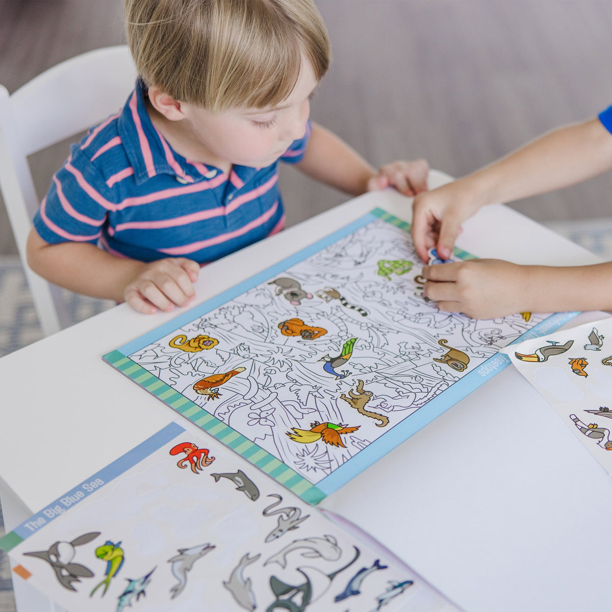 Seek & Find Sticker Pad – Animals K6