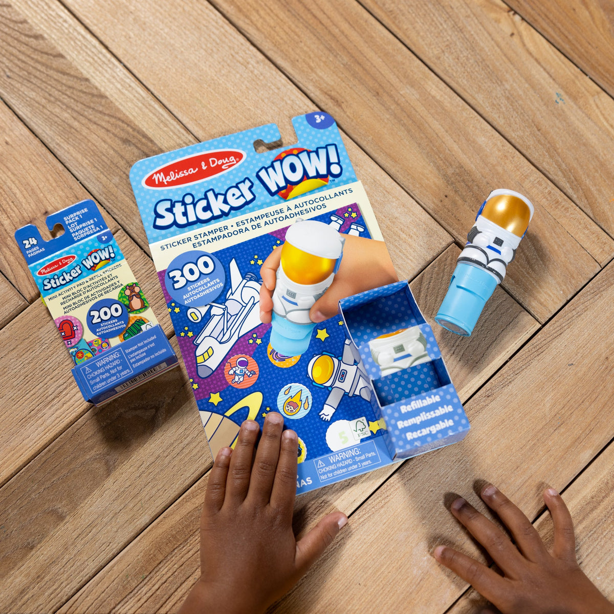 Sticker WOW!™ Astronaut Bundle: Activity Pad & Sticker Stamper + Mini Activity Pad and 200 Refill Stickers T4