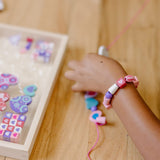 Created by Me! Heart Beads Wooden Bead Kit V6
