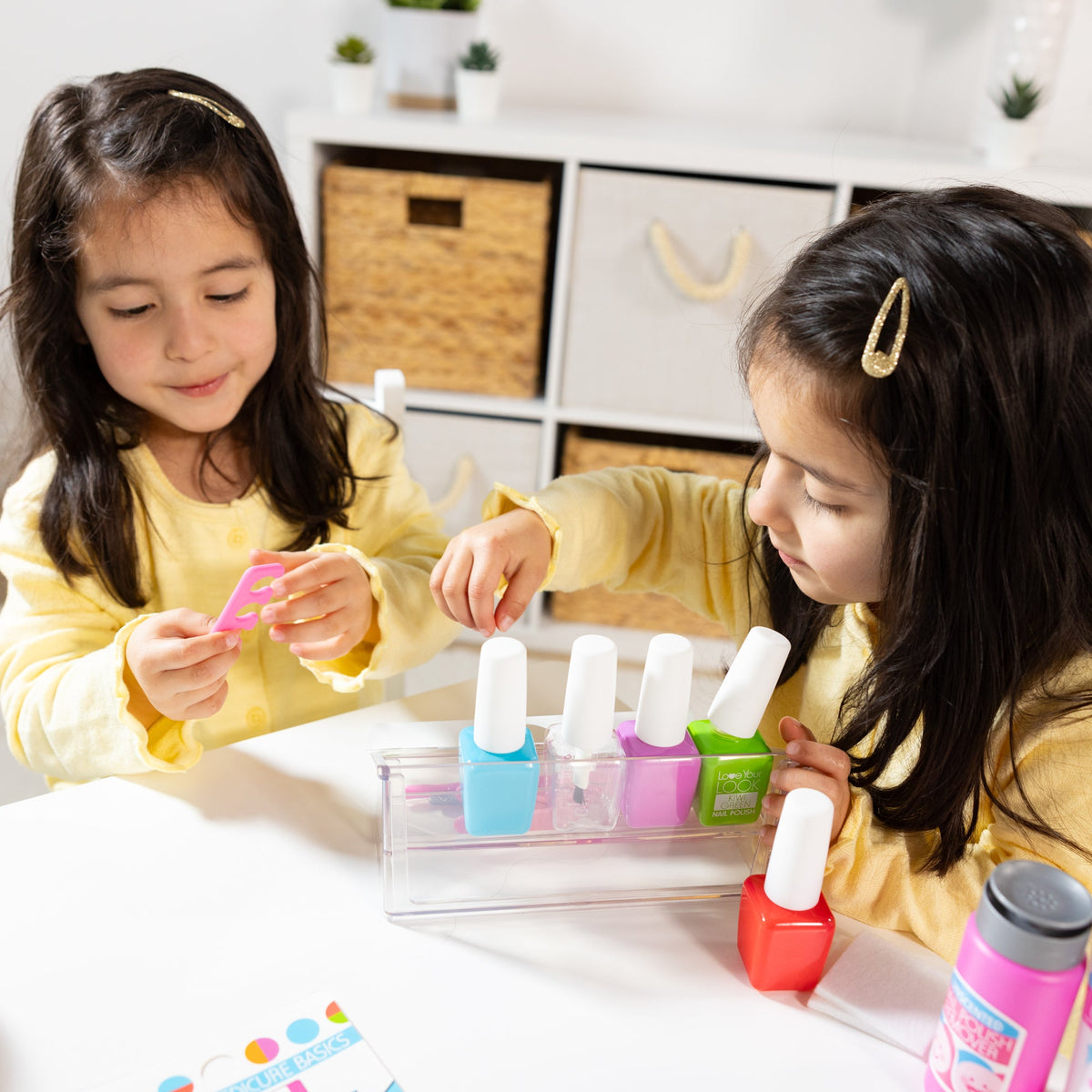 Love Your Look Pretend Nail Care Play Set (Mess-Free - No Real Cosmetics) P8