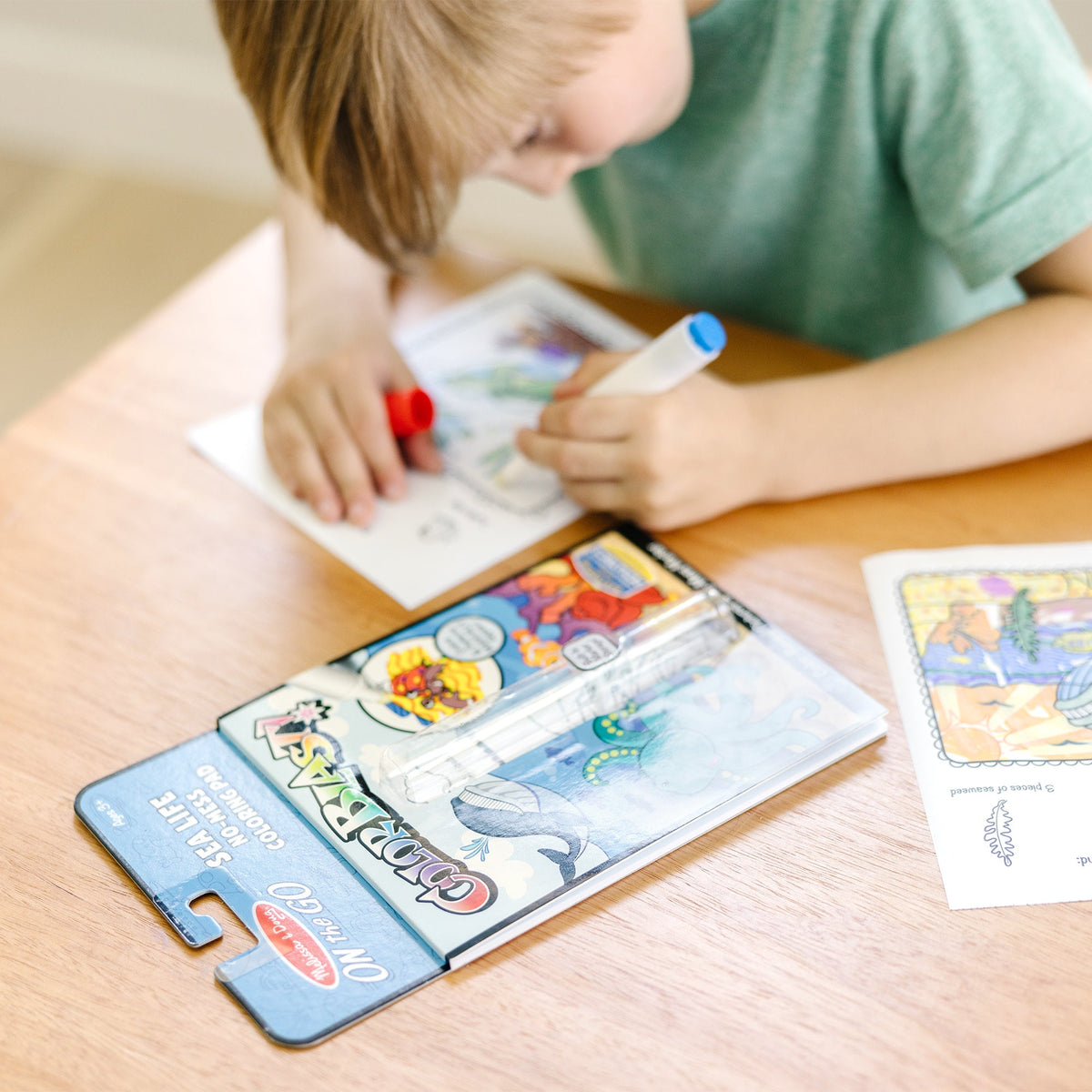 On the Go™ ColorBlast Color Reveal Pad – Sea Life E5