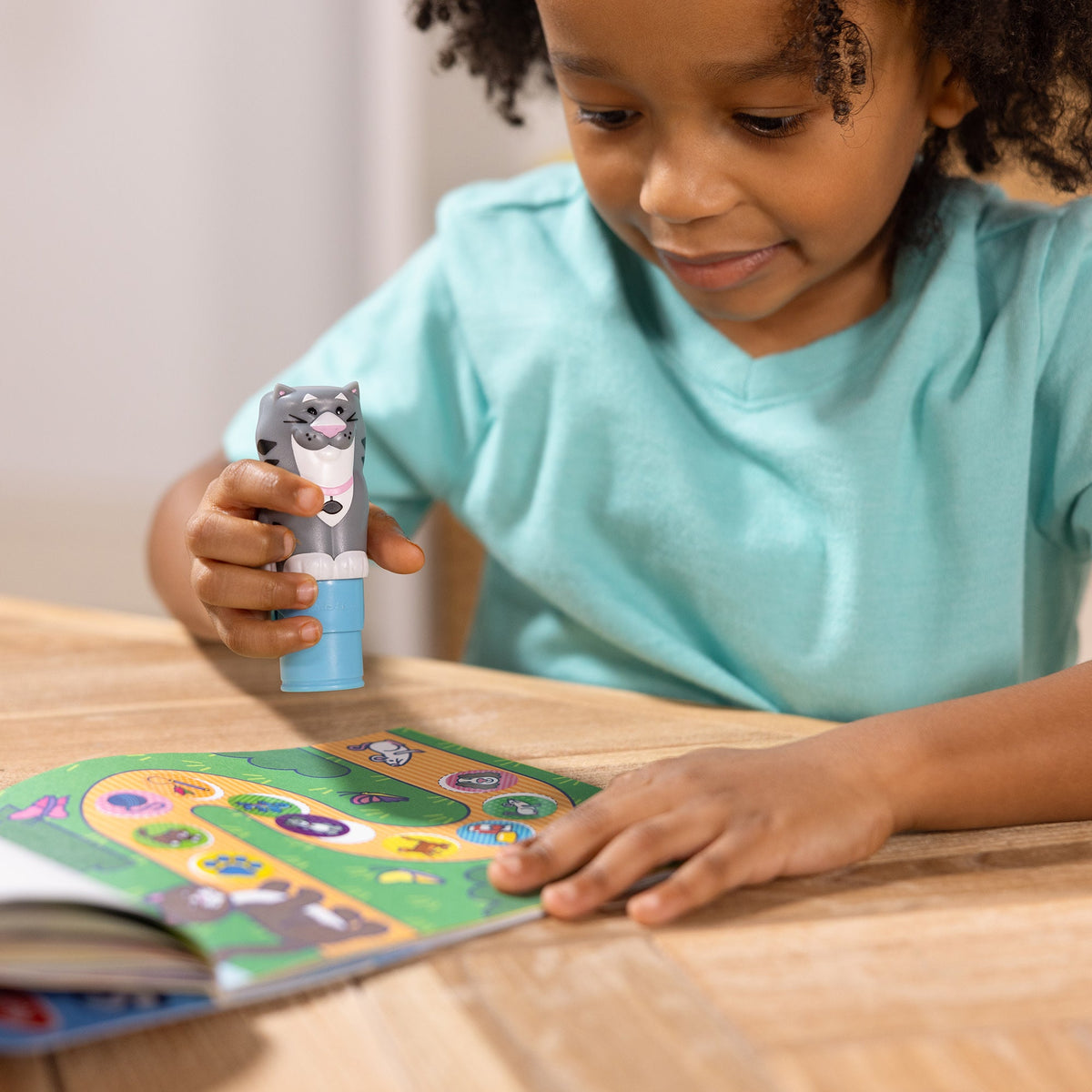 Sticker WOW!™ Activity Pad & Sticker Stamper - Cat E0